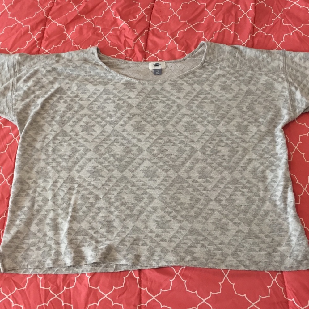 Short Sleeve Triangle Aztec Sweater Shirt